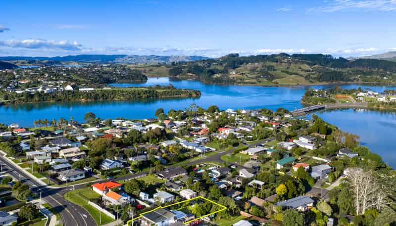 70 Wainui Road, Raglan