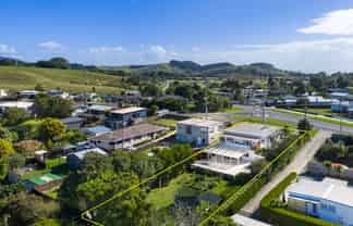 70 Wainui Road, Raglan