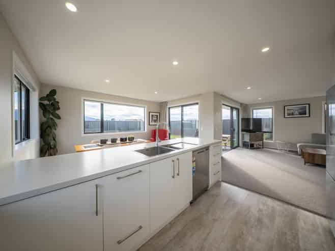 3B Ritchie Court, Te Anau