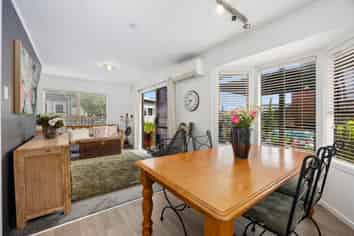 4A Sundown Avenue, Manly