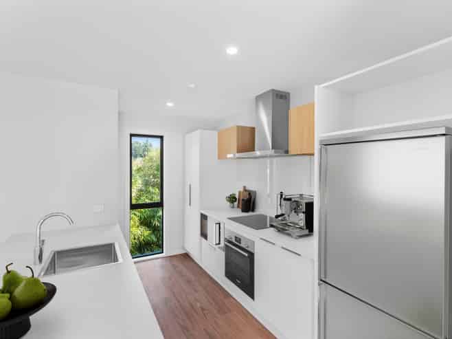 13/4 Tawhai Street, Stokes Valley
