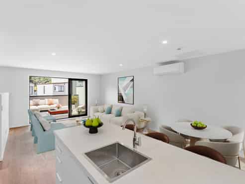 13/4 Tawhai Street, Stokes Valley