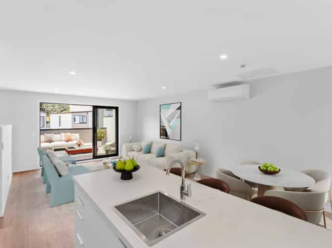 13/4 Tawhai Street, Stokes Valley