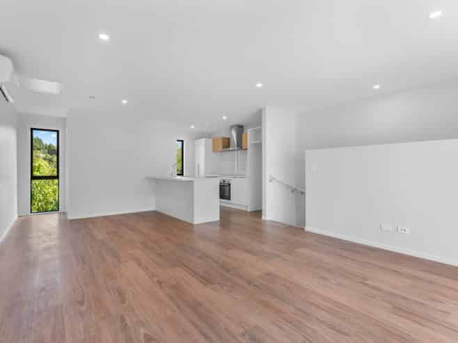 13/4 Tawhai Street, Stokes Valley