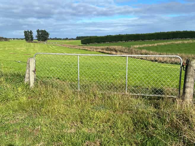 62 Blondell Road, Waimatua