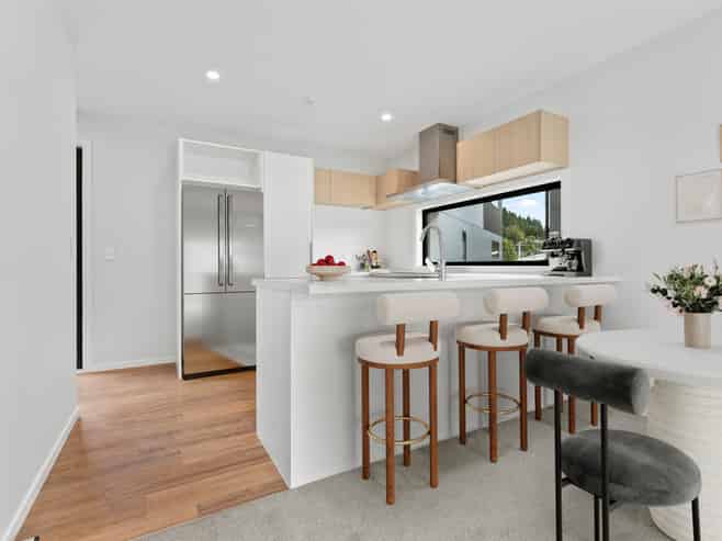4/4 Tawhai Street, Stokes Valley