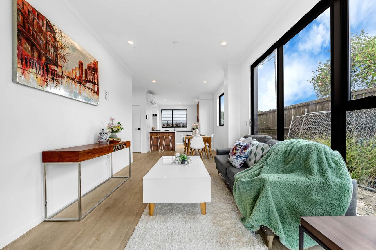 Brand New 3BR Standalone Home + Garage & Parking - Mehr
