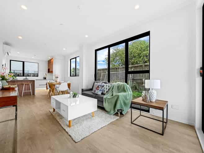 Lot 3/158 Browns Road, Manurewa