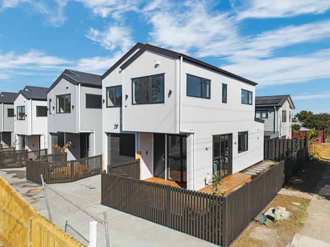 Lot 4/158 Browns Road, Manurewa