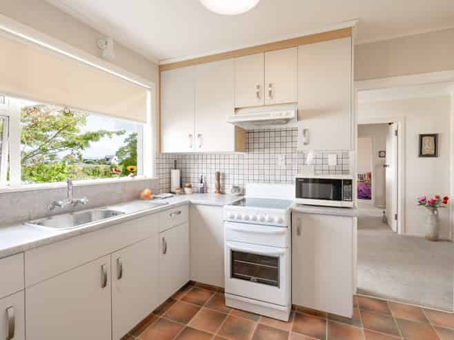 6 Mersea Place, Maungatapu