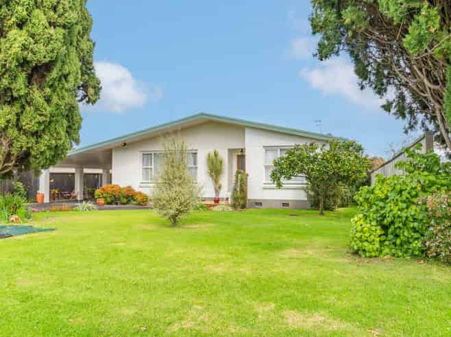 6 Mersea Place, Maungatapu
