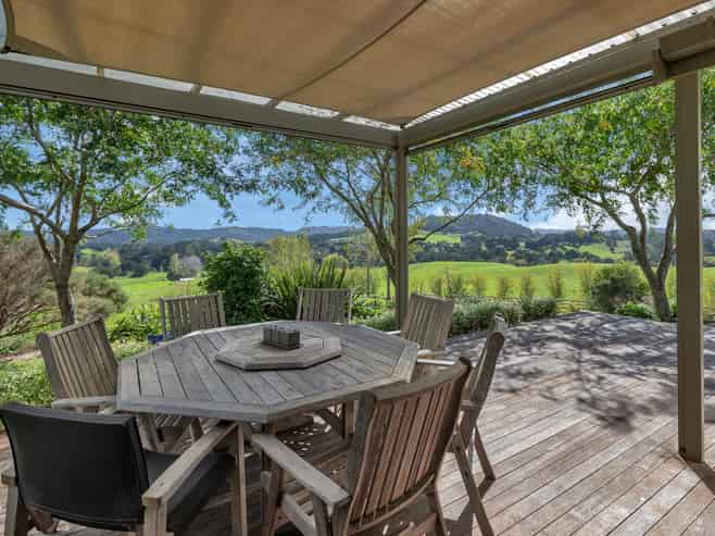 232 Adams Road, Glenbervie