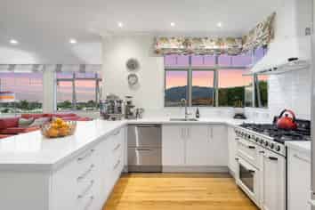 25 Rewa Rewa Valley, Tairua