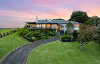 25 Rewa Rewa Valley, Tairua