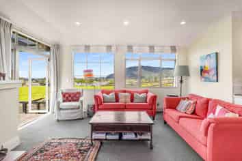 25 Rewa Rewa Valley, Tairua