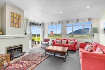 25 Rewa Rewa Valley, Tairua