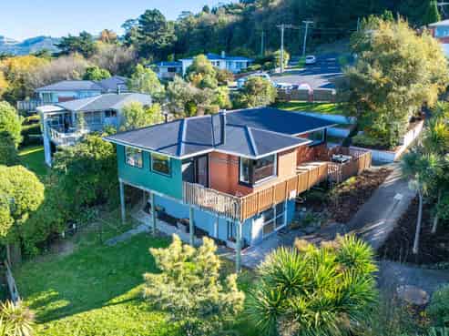 5 & 6 Kohi Place, PORT CHALMERS