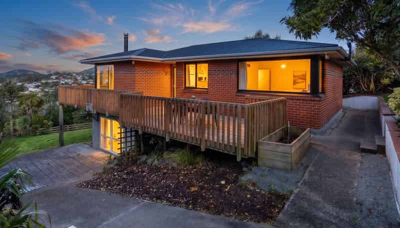 5 & 6 Kohi Place, PORT CHALMERS