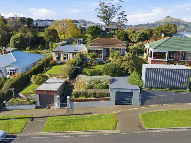 19 Harrington Street, Port Chalmers