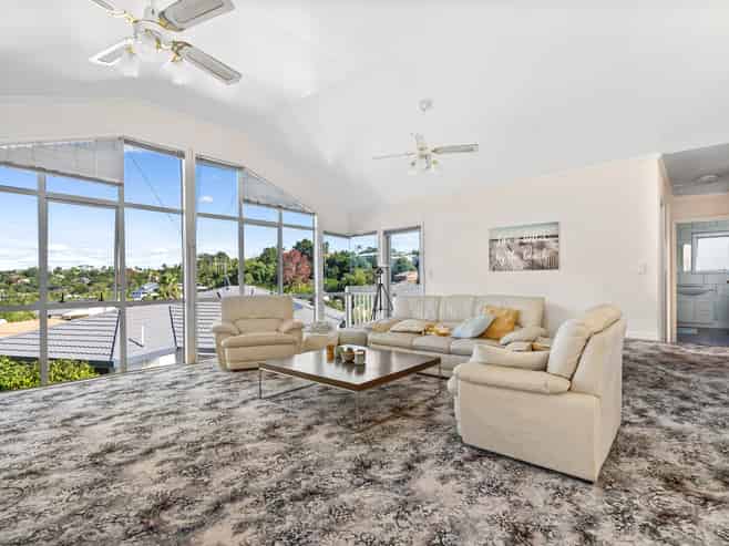 3 Seabreeze Place, Onerahi