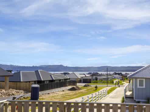 24 Kopakopa Crescent, Wharewaka
