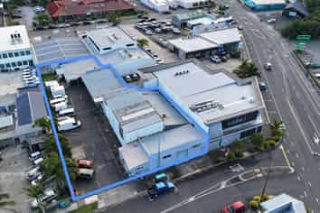 Versatile Commercial Premises