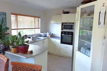 2/25 Jean Place, Stanmore Bay