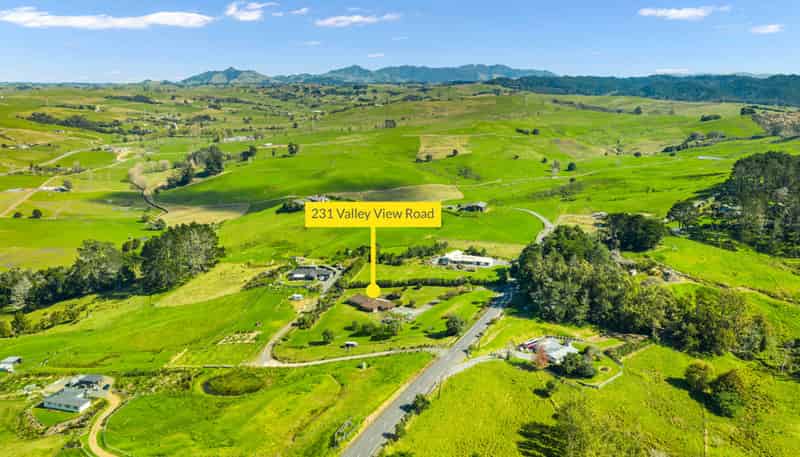 231 Valley View Road, Otaika