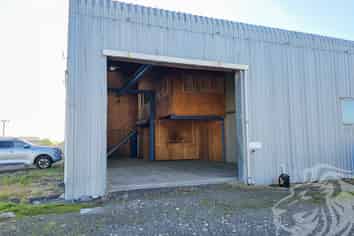 Miro Workshop with Gantry - c.151sqm