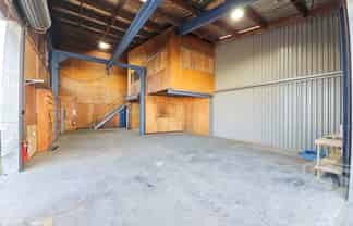 Miro Workshop with Gantry - c.151sqm