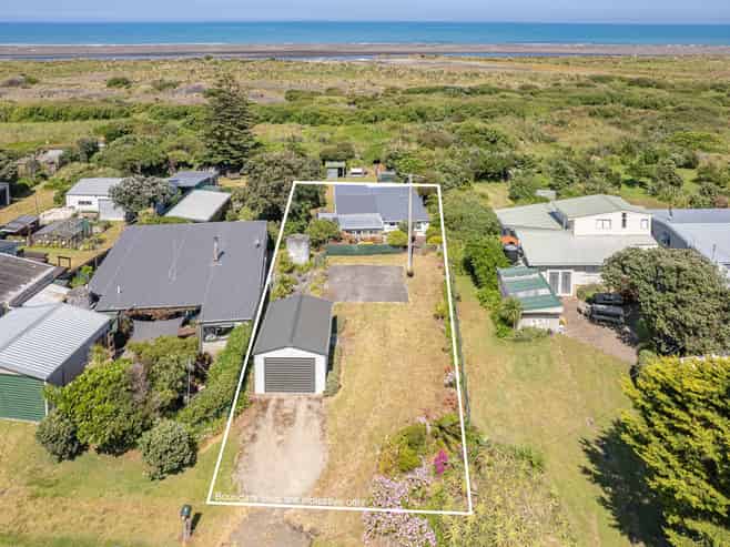 52 Rapaki Street, Koitiata
