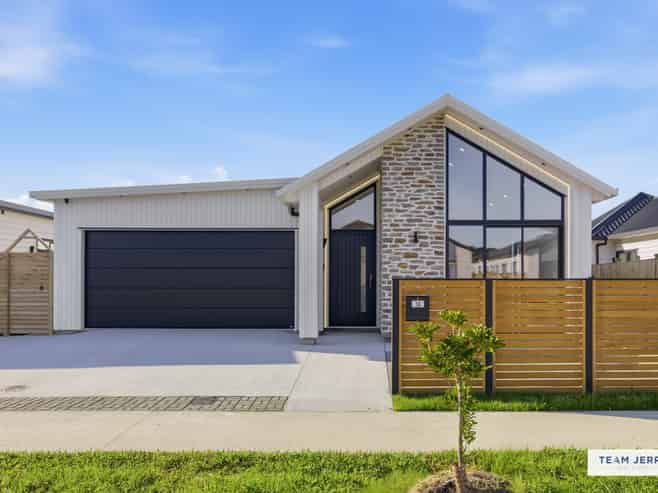 14 Tuwai Crescent, Opaheke