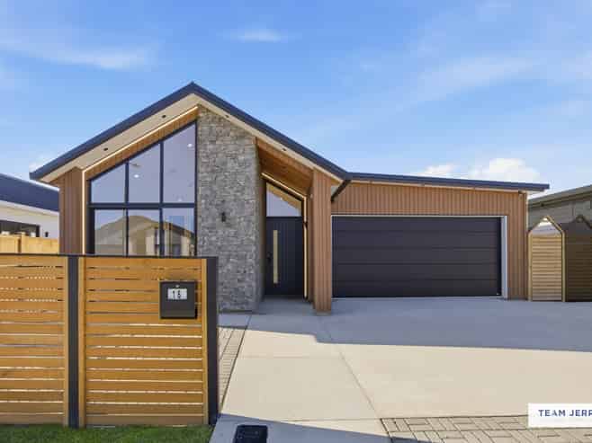 16 Tuwai Crescent, Opaheke
