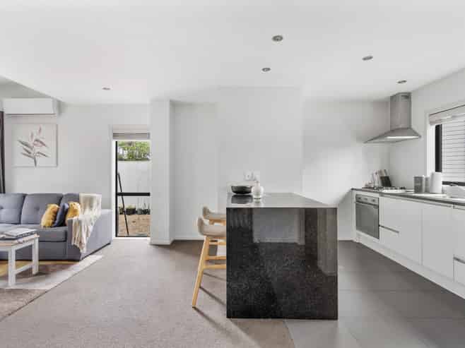 6/189 Massey Street, Frankton