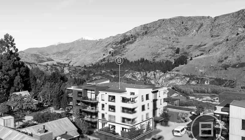 1/5  Powder Terrace, ARTHURS POINT