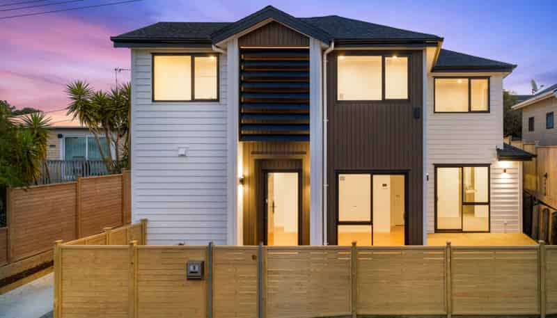 1B Valron Road, Te Atatu South