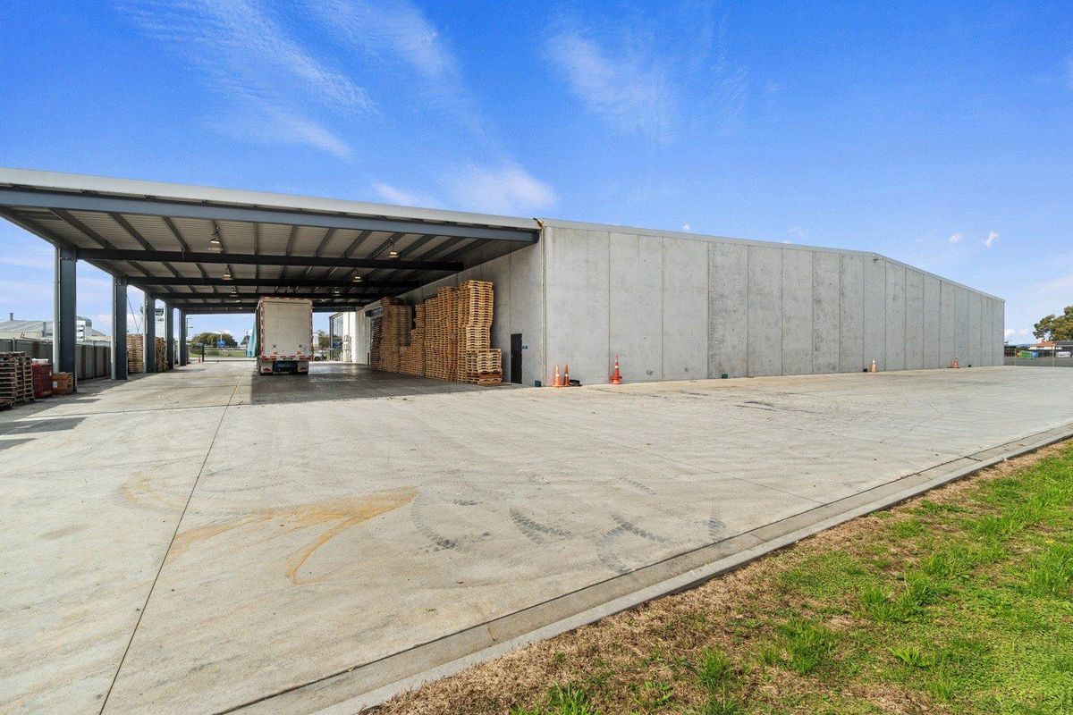 Position your business alongside Hamilton Airport - Ansicht 2