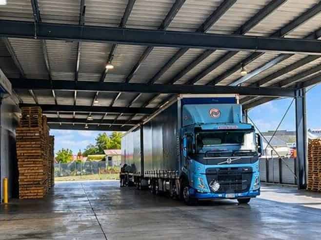 Position your business alongside Hamilton Airport