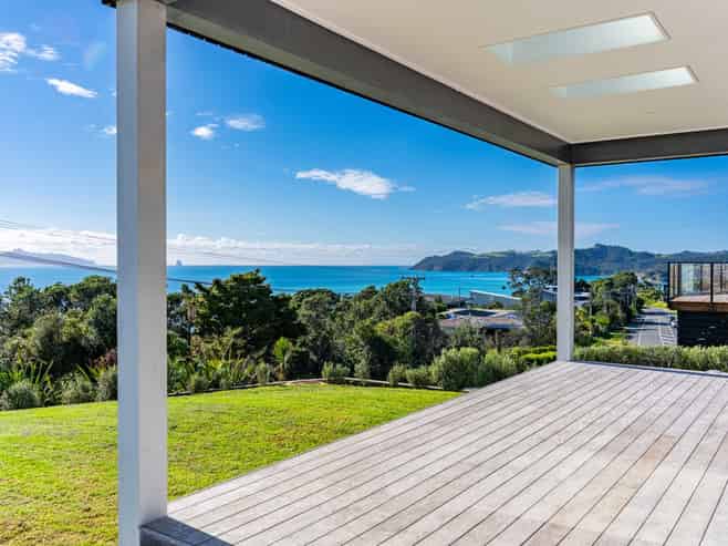 10 Solar Way, Langs Beach