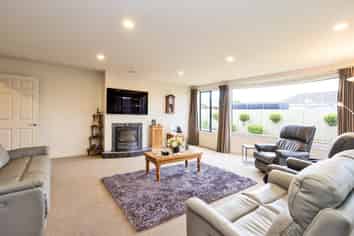 8 Craig Street, Waikiwi