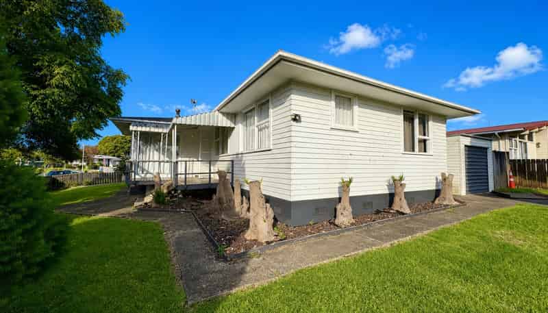 1 Hywell Place, Manurewa