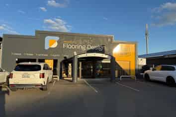 Office and storage space for lease – Greenmeadows