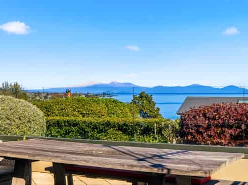 67 Ngauruhoe Street, Hilltop