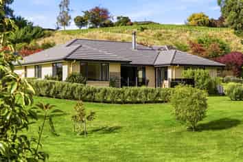 63A Dalmore Way, Acacia Bay