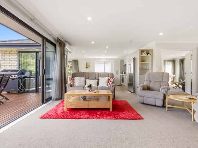 63A Dalmore Way, Acacia Bay