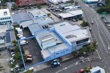 Flexible Commercial Facility - Central Location