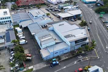 Flexible Commercial Facility - Central Location