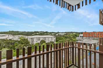 412/22 Library Lane, Albany