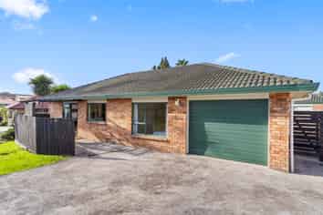 5B Finlayson Avenue, Clendon Park