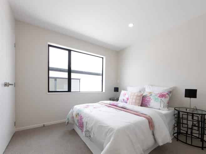 8E Butterworth Drive, Glendene